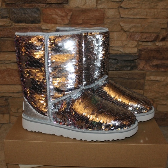 UGG SEQUIN SPARKLE Classic Boot NEW! - Picture 2 of 7